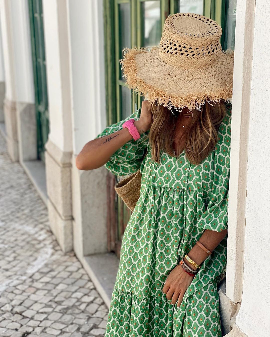 Robe Dalia – L’appel du soleil, avec élégance