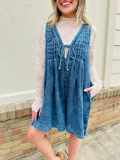 Combishort Elva — Le charme sans effort du denim fluide