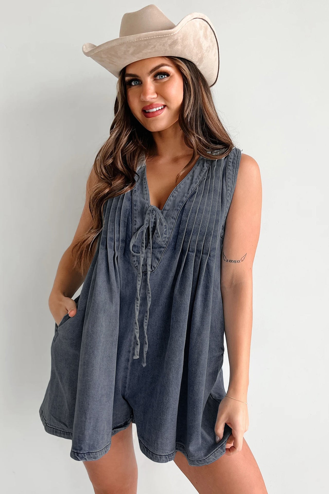 Combishort Elva — Le charme sans effort du denim fluide
