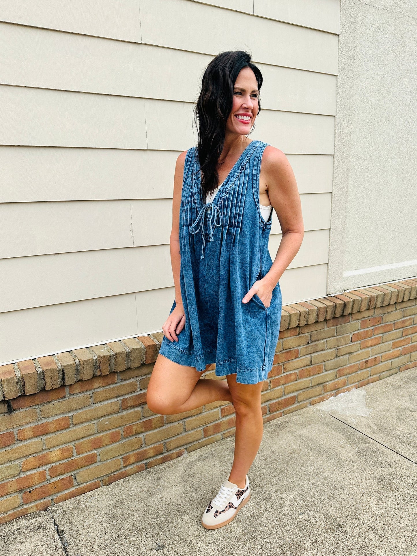 Combishort Elva — Le charme sans effort du denim fluide