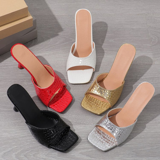 Mules Texturées Aura – L’allure sculptée en toute simplicité