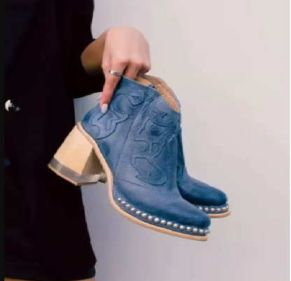 Bottines Altéa— Le chic sculptural en toute saison