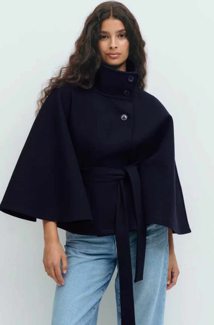 Manteau Cyra — Allure sculptée